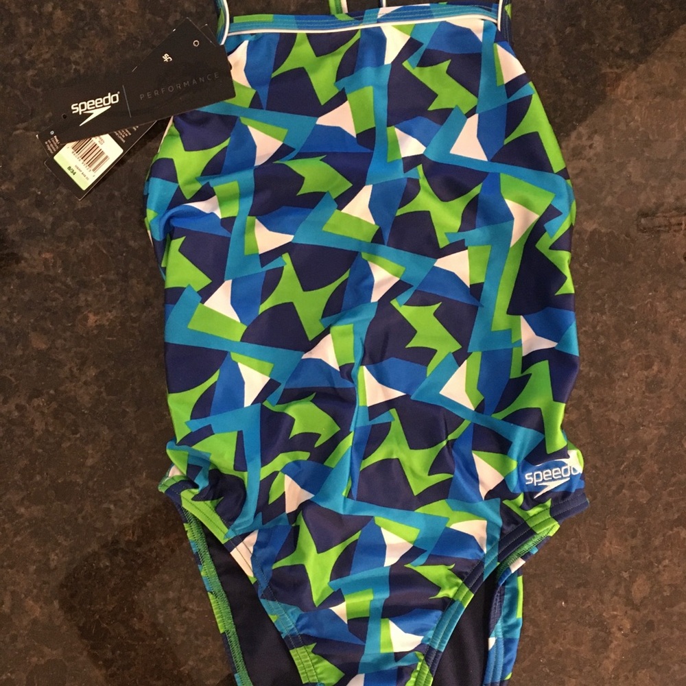 New SPEEDO Performance Bathing Suit Size 8/24